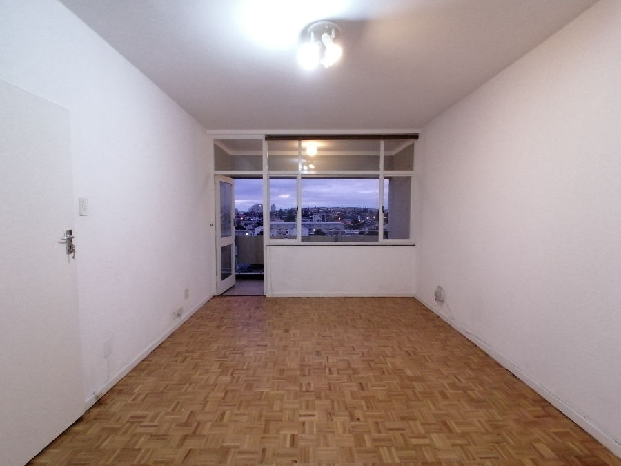 To Let 2 Bedroom Property for Rent in Bloubergrant Western Cape